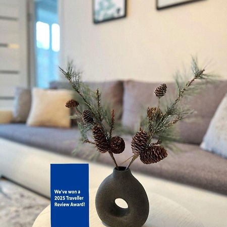 New Modern Apartments In The City Center 나르바 외부 사진